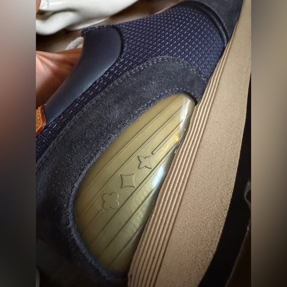 Louis Vuitton Lace Up Sneaker - Picture 7 of 7